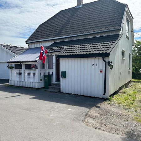 Oslo Guest House Twin & Family Room Kjeller 외부 사진